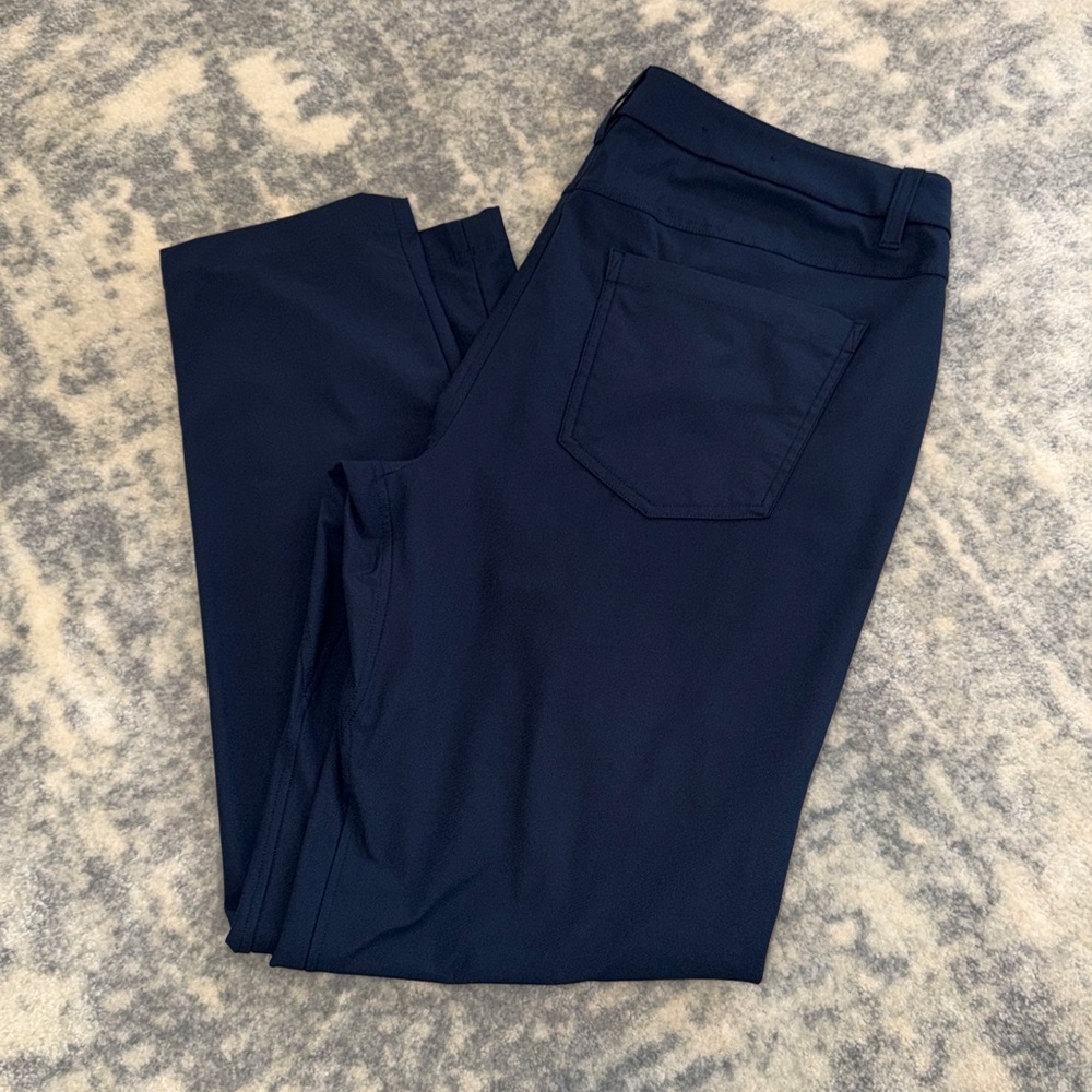 Lululemon Men's 29” inseam ABC pants